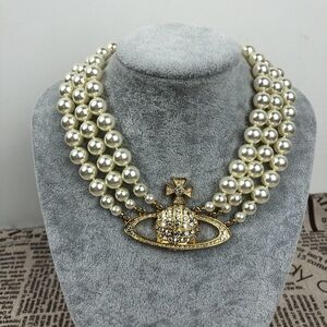 Vivienne Westwood Three Row Pearl Bas Relief Choker